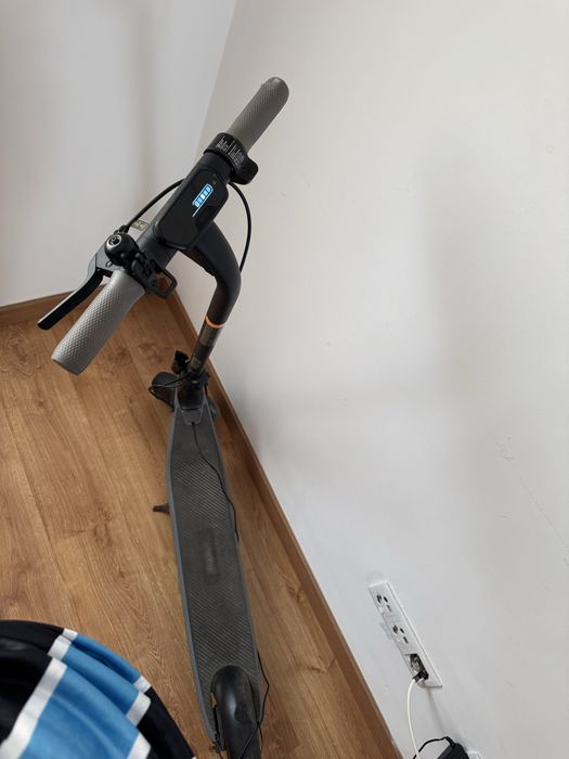 Trotinete Elétrica Segway Ninebot – Excelente Estado
