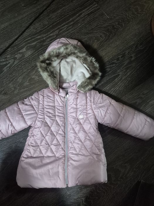 Куртка на дівчинку 92р