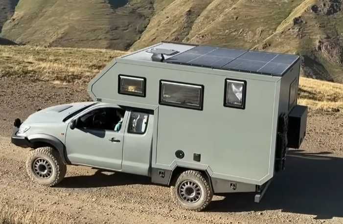 CAMPER_ Zabudowa_BUDOWA KAMPERA_Wyprawego_Toyota przeprawowa