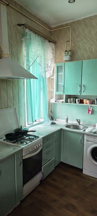 Продається простора чотирьохкімнатна квартира  в центральній частині  Одеси