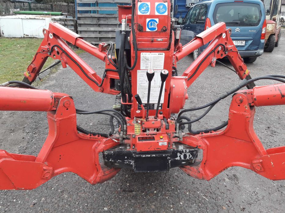 Mini żuraw Unic URW 295 CDE, diesel -el , dźwig , pająk na gąsienicach