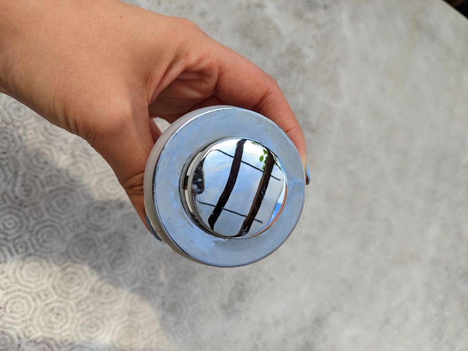 Faucets + Showerhead64297965948417127