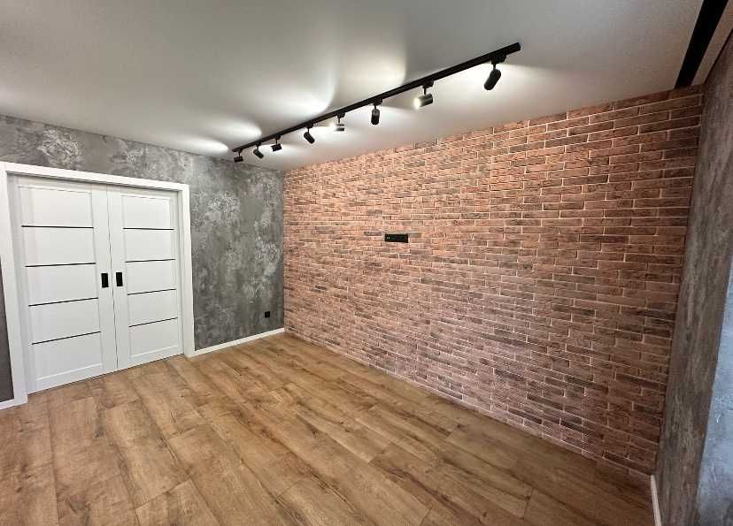 Продаж 3-х кімнатної квартири Центр!