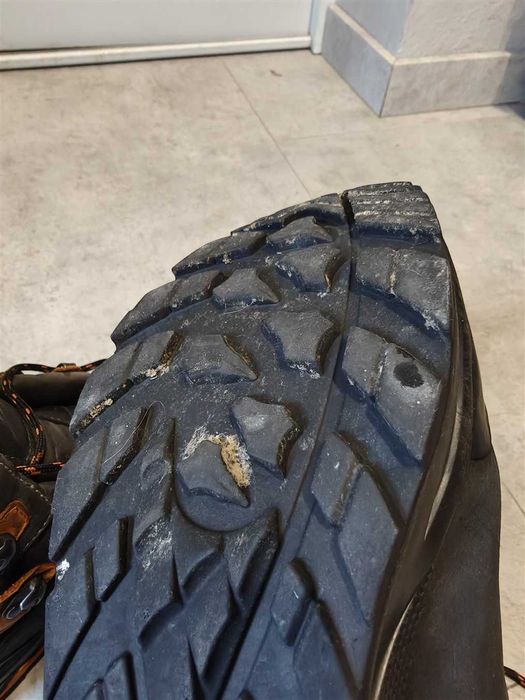 Buty Lowa Camino GTX