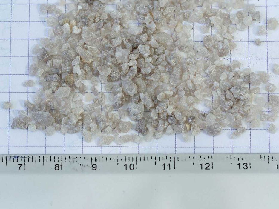 Крупный песок кварц гранит гравий камешки 2-5 мм для кактусов растений