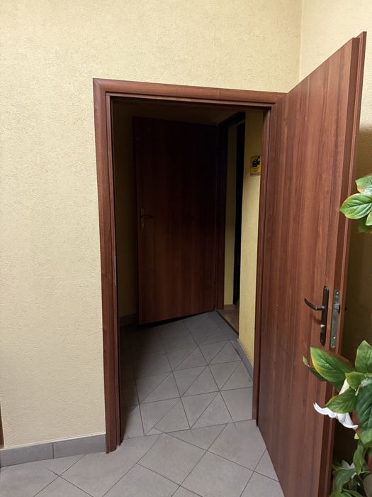 Lokal usługowy duża sala + recepcja