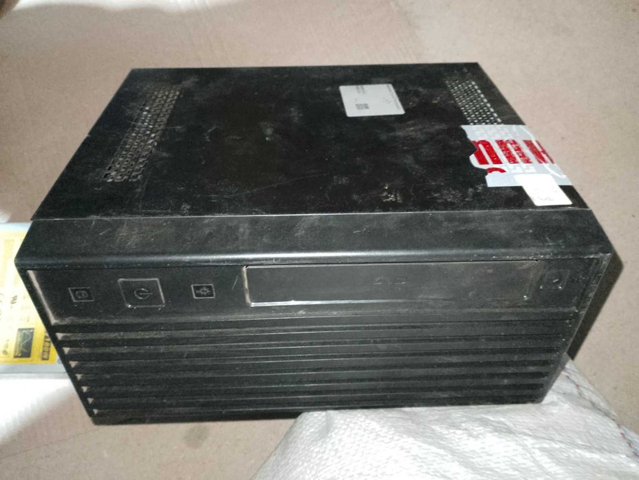 Корпус пк Chieftec + блок питания sfx 180w Chieftec