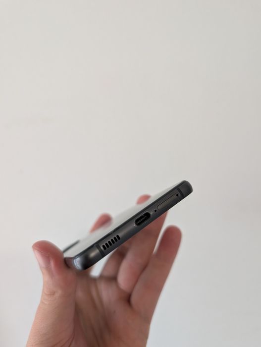 Samsung s21 FE Graphite 6/128gb Neverlock Європа!