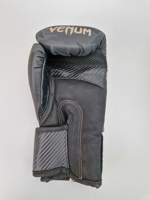 Rękawice Bokserskie VENUM Impact 10OZ