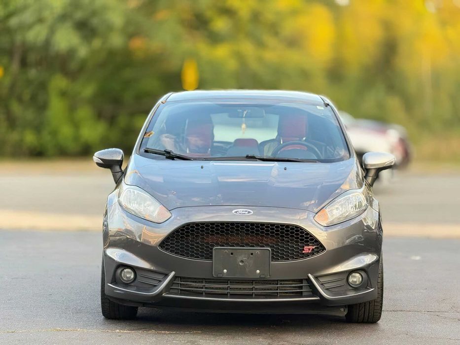 Ford Fiesta Titanium      2016