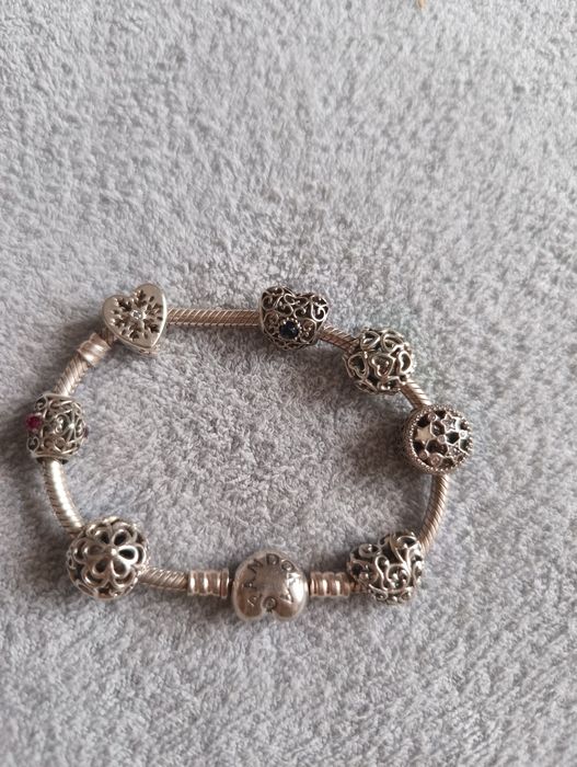 Bransoletka Pandora + charms
