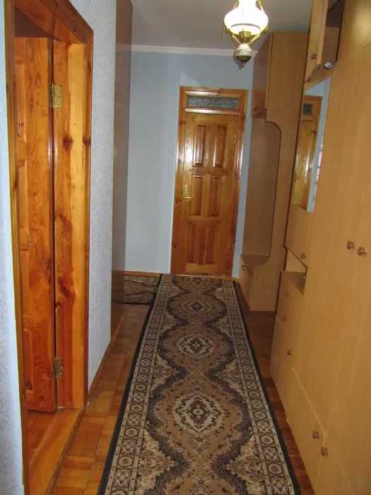Здається кімната  Нива