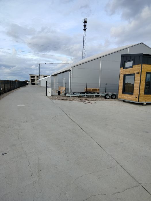 Hala 400 M2+plac, Targowisko 579, przy A4