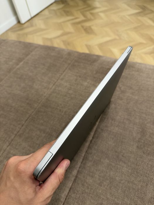MacBook Air 13 2020 i5 /8 GB /512 Gb 93% АКБ!