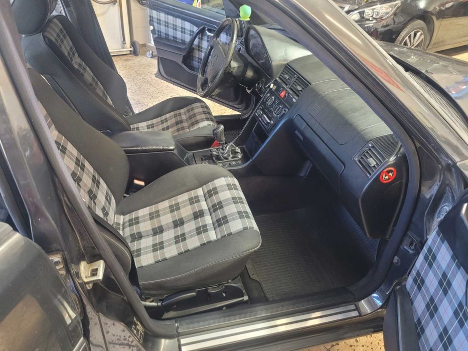 Mercedes Benz C200 Sport