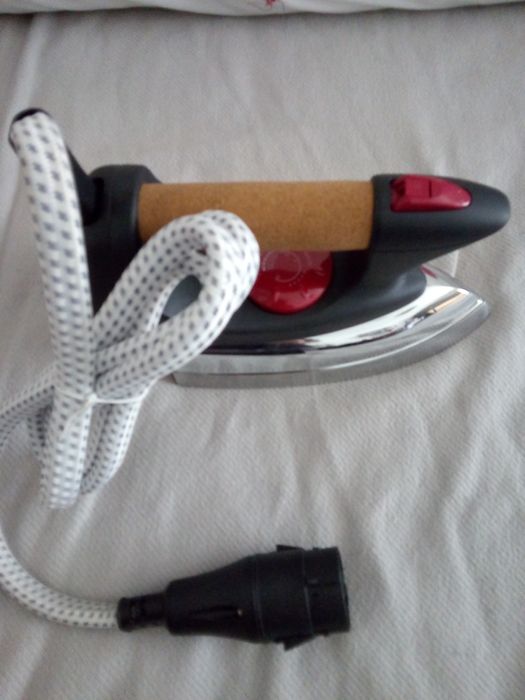 Steam Iron64409557472899120