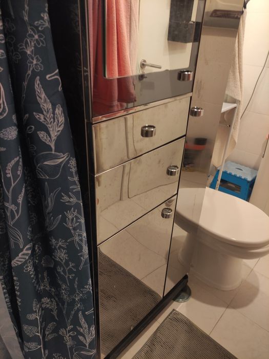 Armário de casa de banho em inox