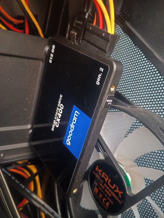 Sprzedam dysk SSD 512gb