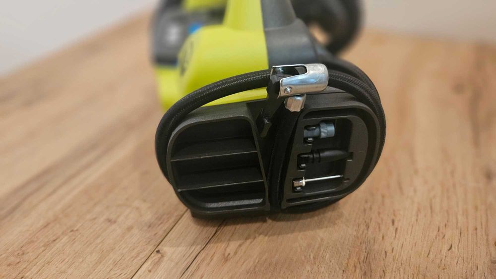 Kompresor Ryobi R18i + aku 4ah