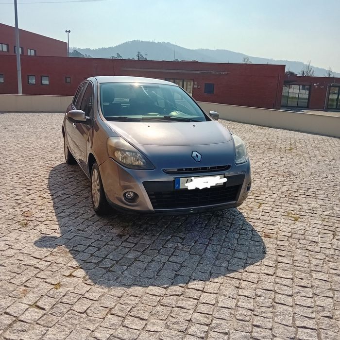 Renault clio 1.2 dynamique exclusive nacional