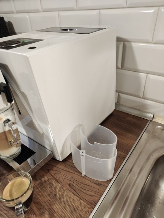 Jura A7 ekspres do kawy- nowe żarna