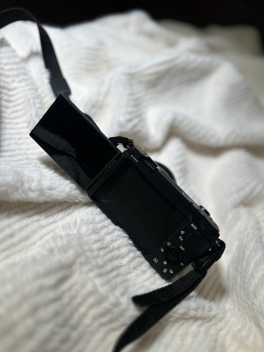 Sony ZV-E10 II + 16-50mm. Ідеальний стан