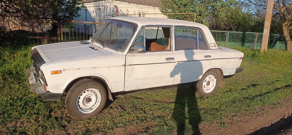 Продам машину ваз 2106