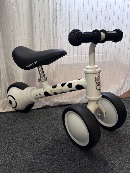 Продам велобіг дитячий