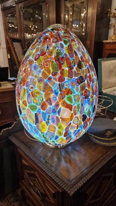 Grande Candeeiro de Mesa em Vidro Opalino Murano Século XXI Itália