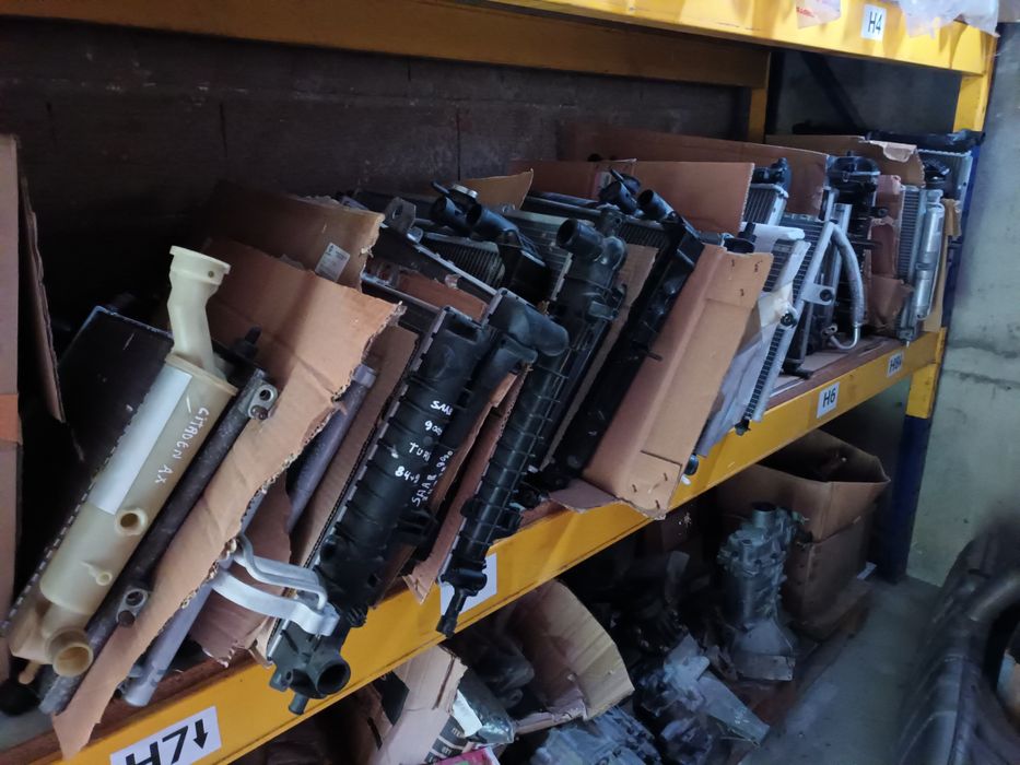 Radiadores de refrigeração e de ar condicionado.