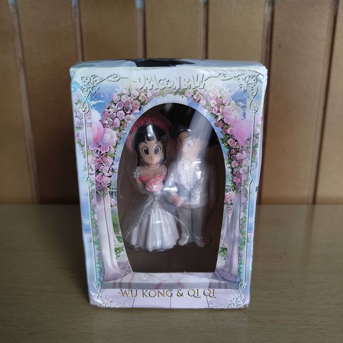 Figura Casamento Son Goku e Kika Dragon Ball