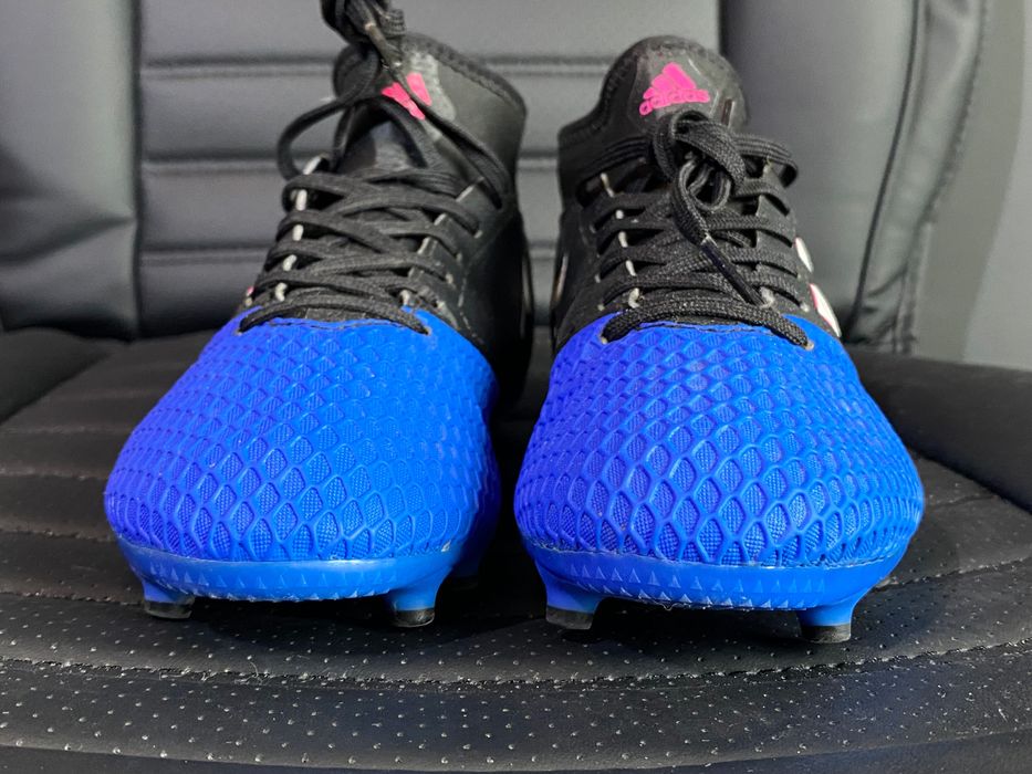 Adidas Predator 38 (23,5cm) buty piłkarskie korki