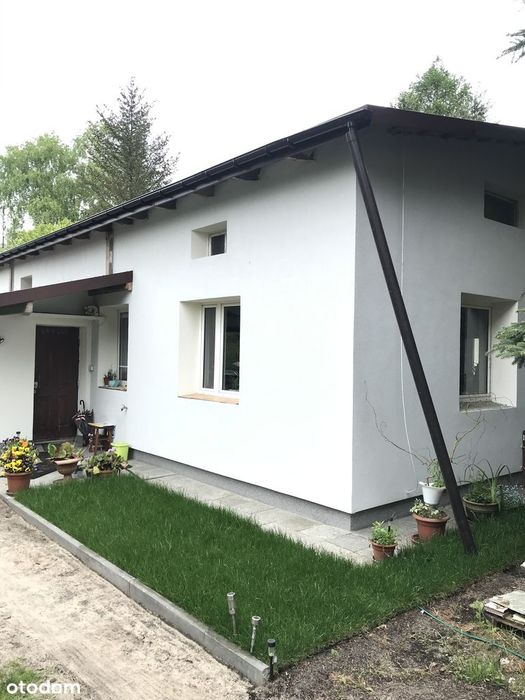Halinów: 2 domy / 5 mieszkań. 1552 m2 . Media, starodrzew, dojazd A2