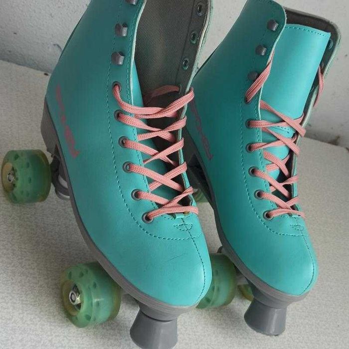 Продам ролики 39р