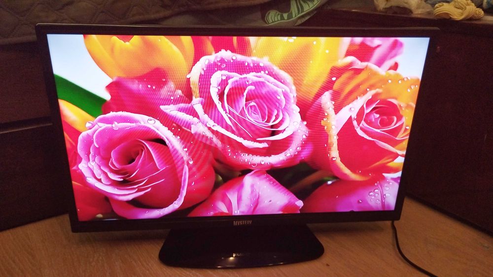 Телевізор  24 дюйми с Т2