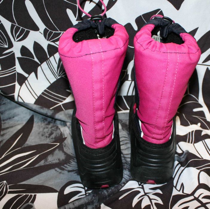 Теплі зимові чоботи Trollkids 35 р