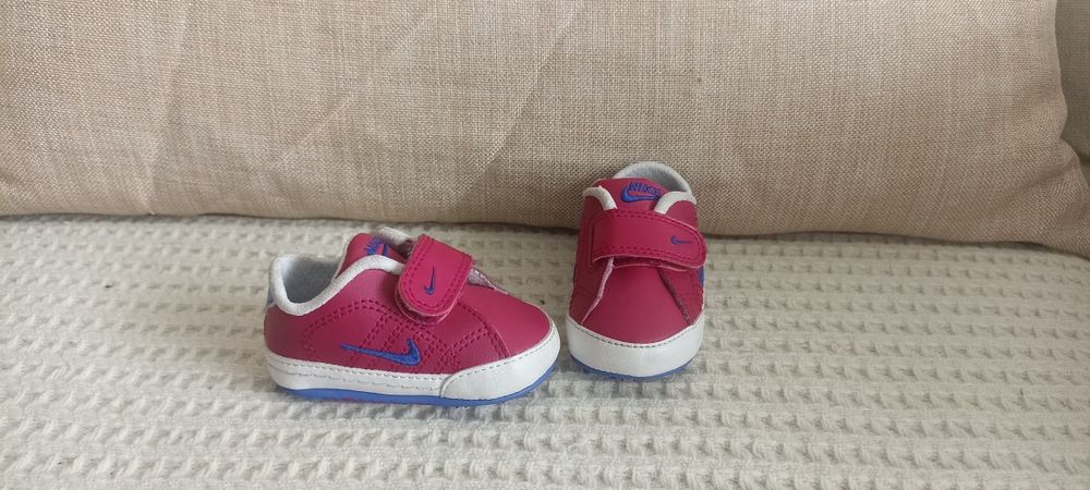 Пінетки Nike на дівчинку, 16 розмір, кросівки, оригінал