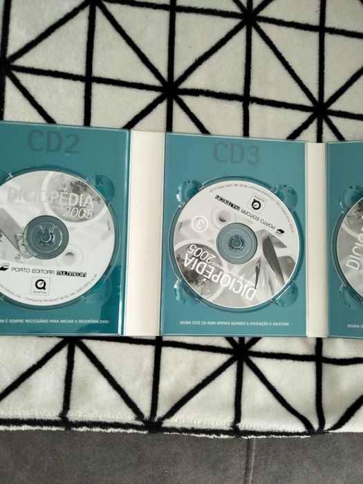 Diciopedia 2005 Porto Editora