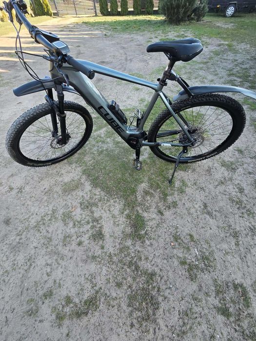 Rower elektryczny Cube 2022 625 Wh XXL 29