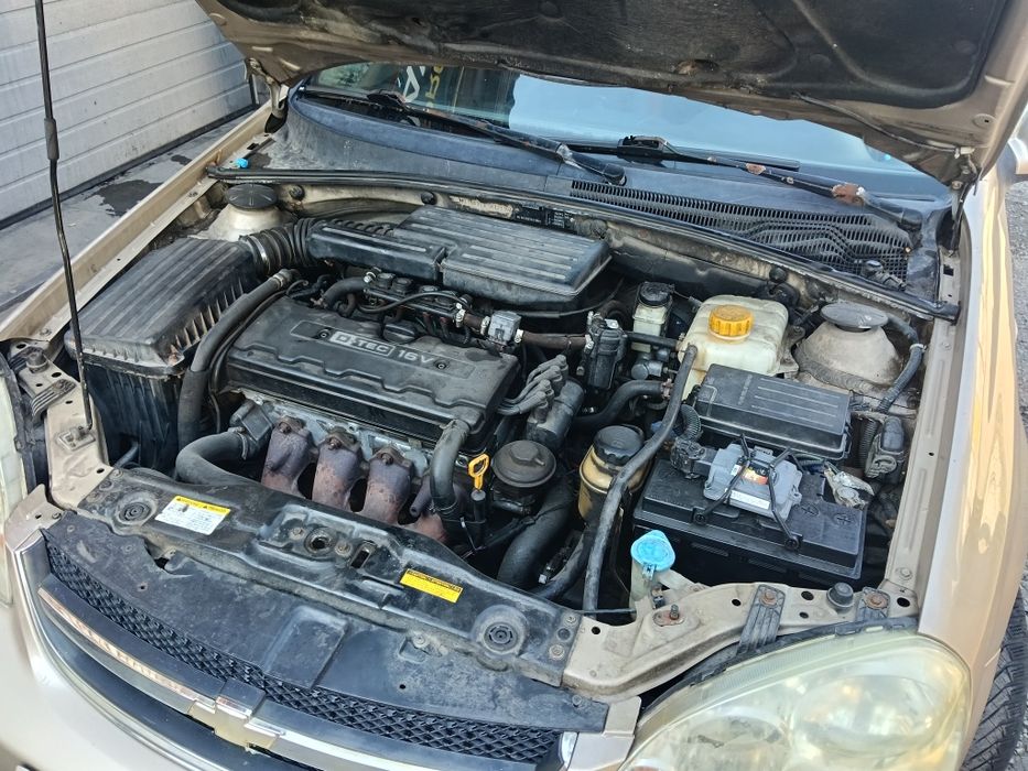 Продам или обменяю Lacetti 1.8