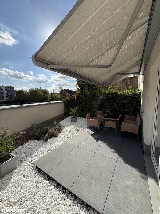 Bezpośrednio: Wykończone Premium z tarasem 33m², garażem i komórką