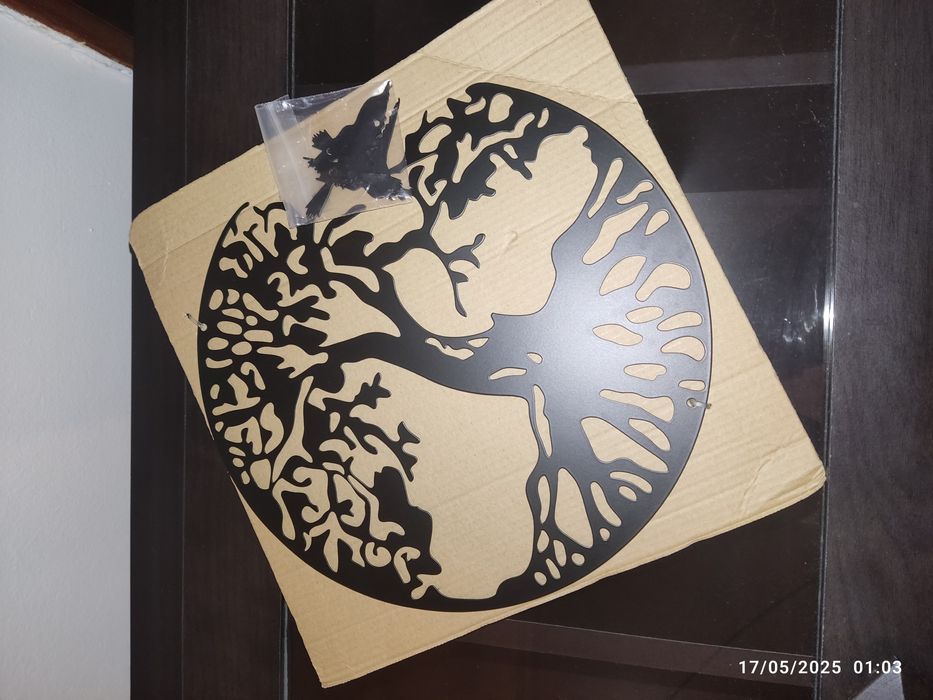 Árvore da vida com pássaros