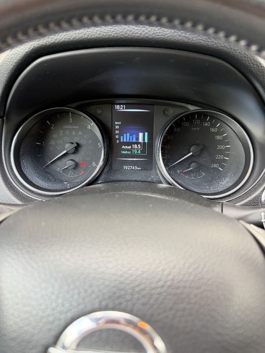 Nissan Qashqai 1.5 dCi Diesel 110 cv 2015 – Estado irrepreensível