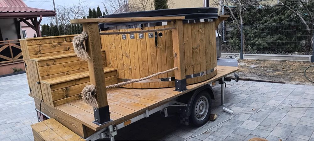 Wynajem Balii Mobilnej , Bania, Jacuzzi Hydromasaż . Jacuzzi4U !