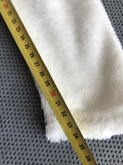 Sweterek polarowy 122