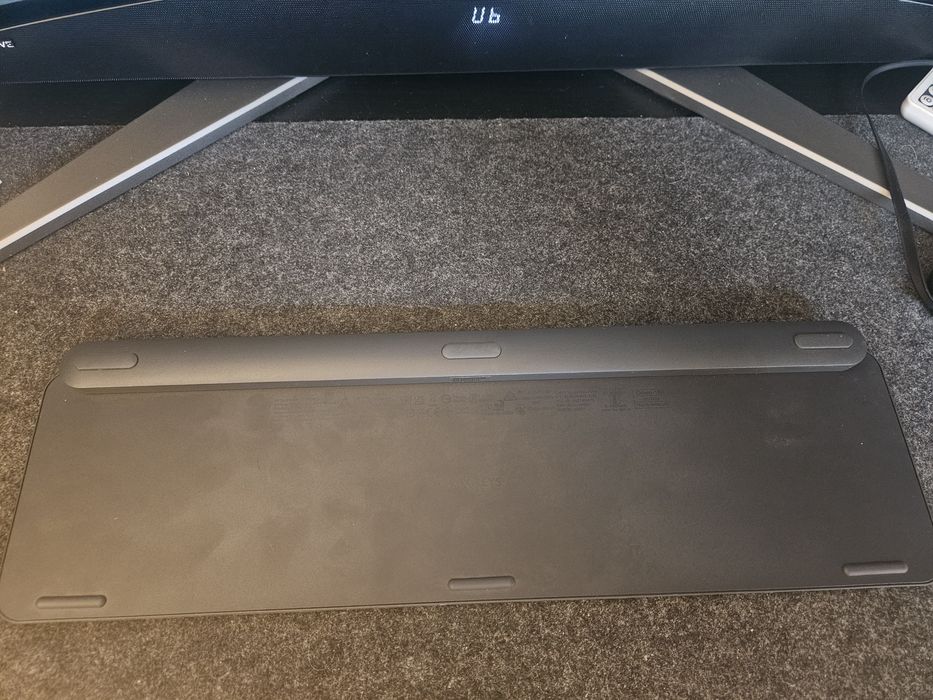 Logitech MX Keys