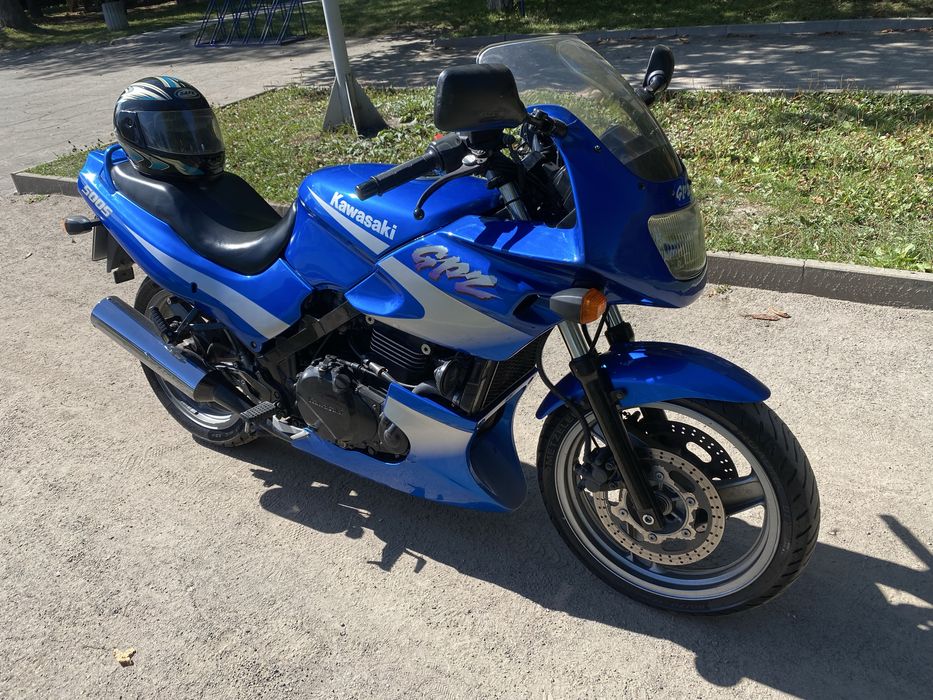 Kawasaki GPZ 500S