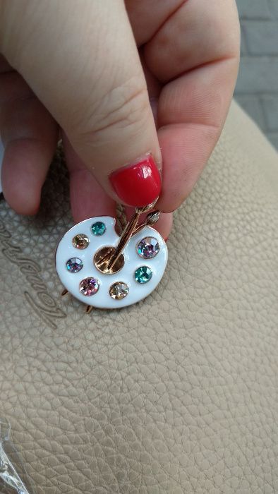 подарочная брошь кулон 2в1 камни ХУДОЖНИК акварель кисти эмаль