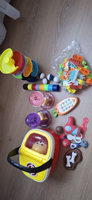 Дитячі іграшки від 30 грн