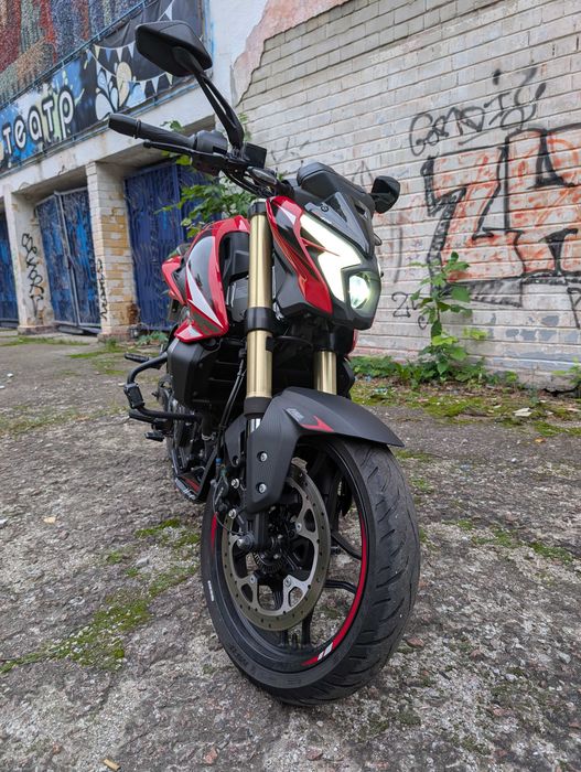 Мотоцикл - NS400Z RED Bajaj